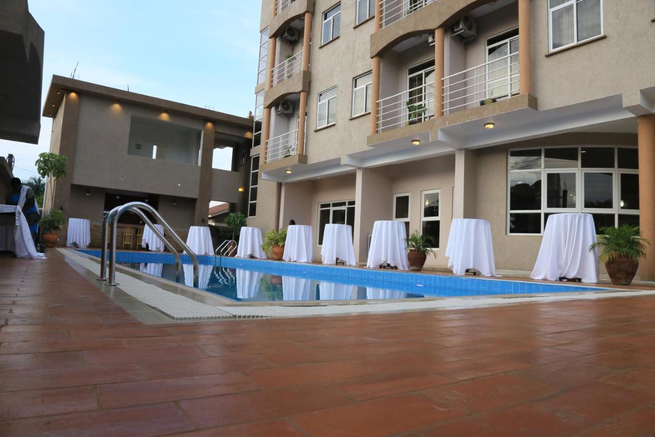 Hotel 7 Seasons Entebbe Esterno foto